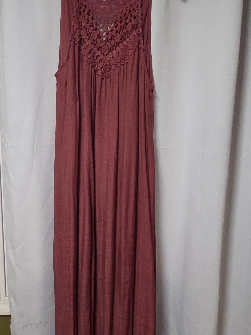 NWOT Wishlist Apparel Boho Crochet Halter Maxi Dress - Size Large